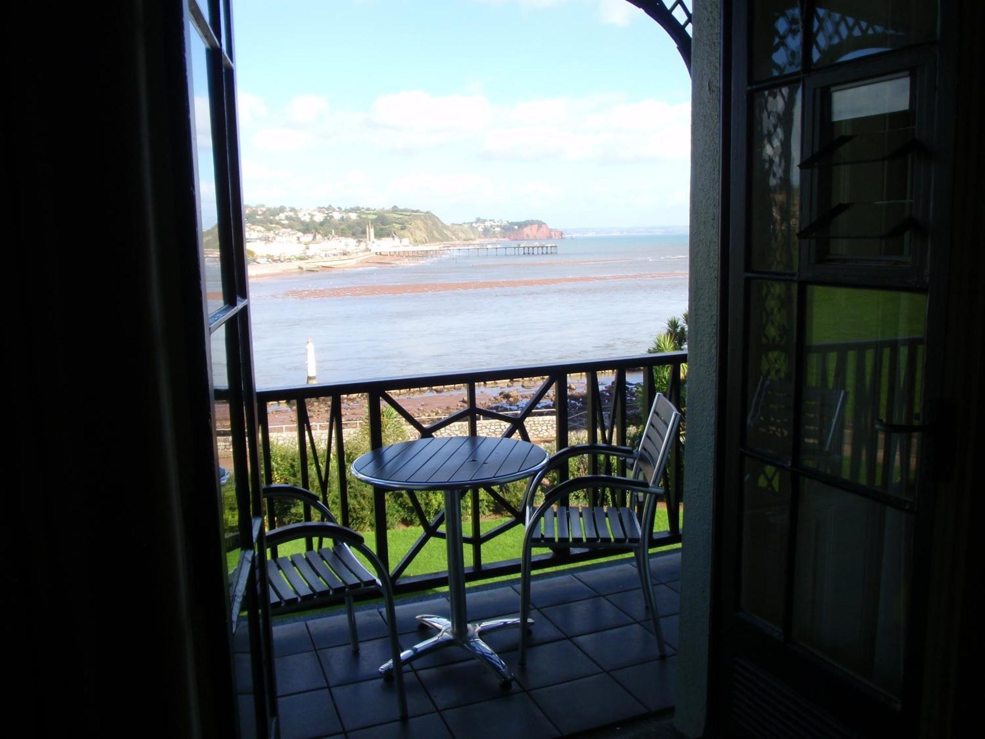 14 Smart Central Hotels Near Living Coasts Torquay Worth Booking