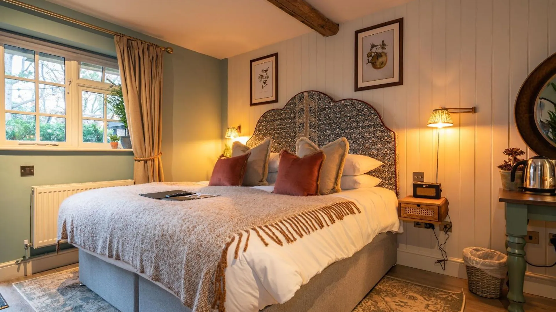 4 Family Hotels Near Wakehurst Place Worth Booking