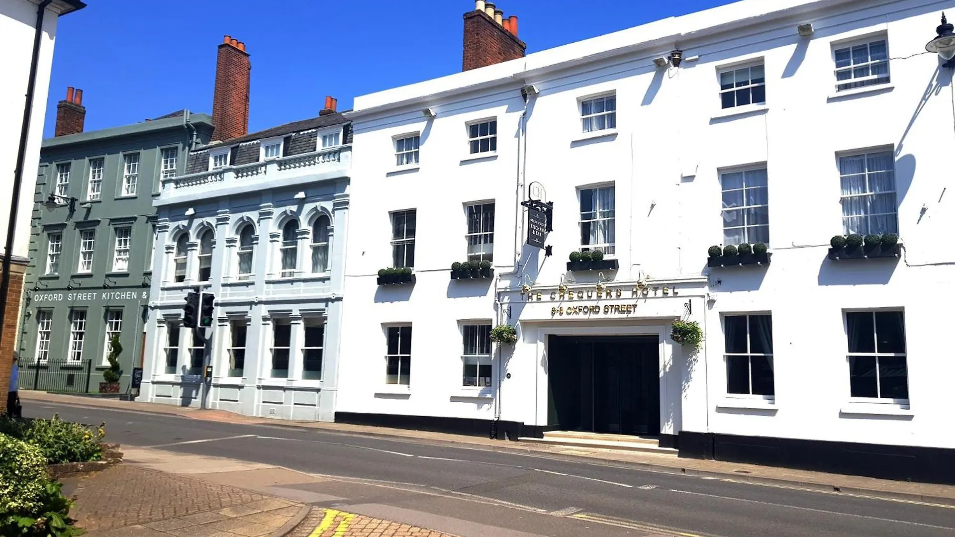 4 Family-Friendly Hotels Close to Highclere Castle