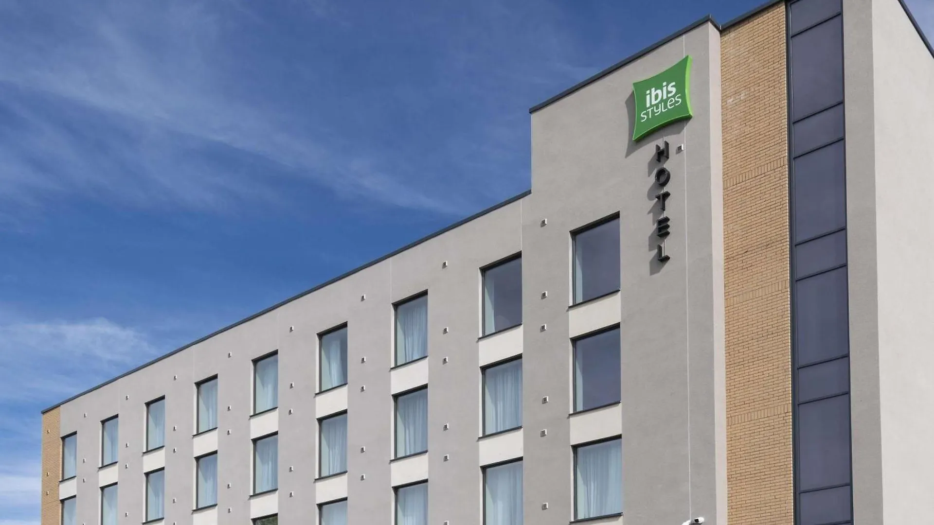 4 Family Hotels Near Branston Golf & Country Club Worth Booking