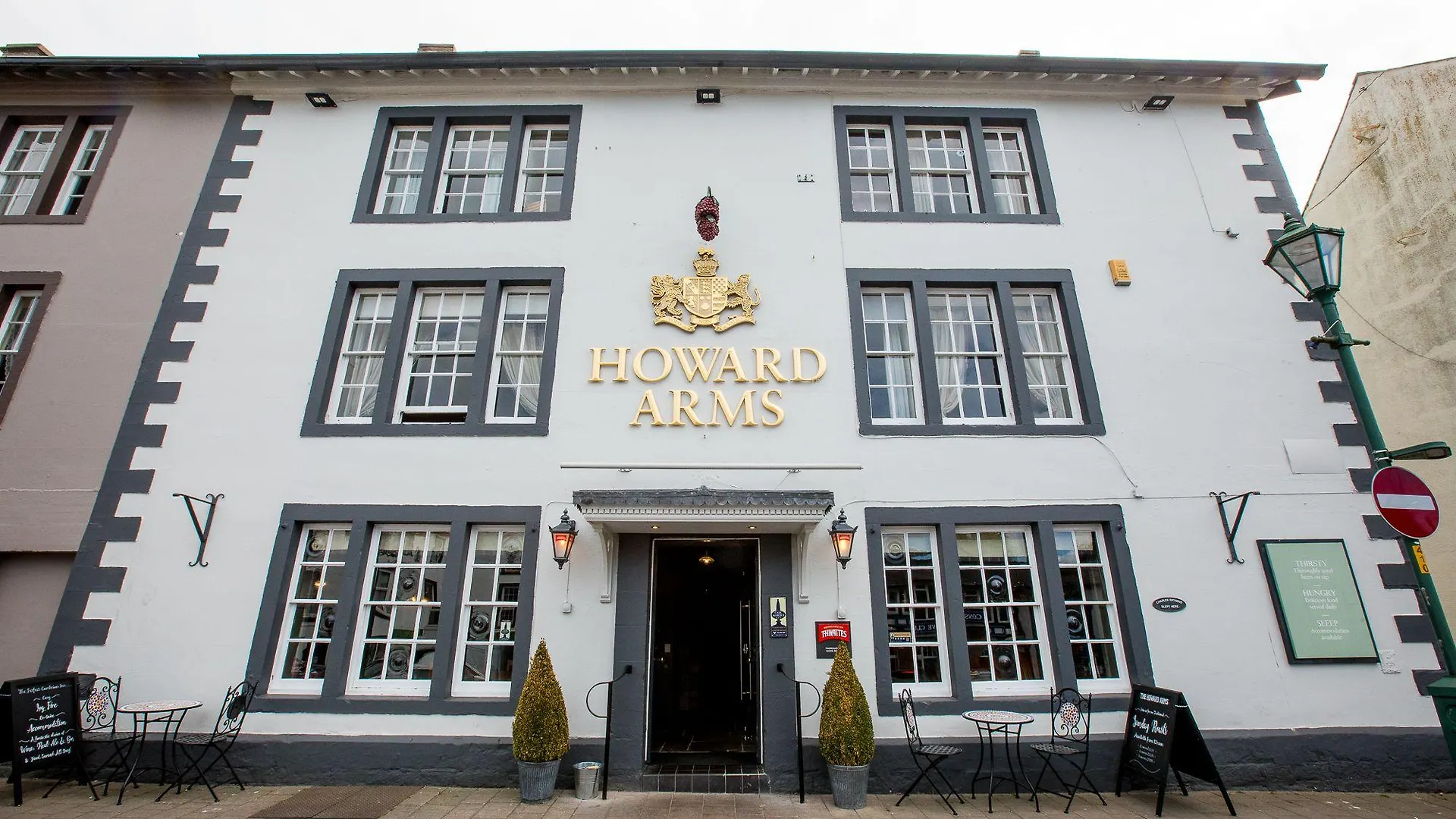 4 Smart Hotels Near Corby Castle Worth Booking