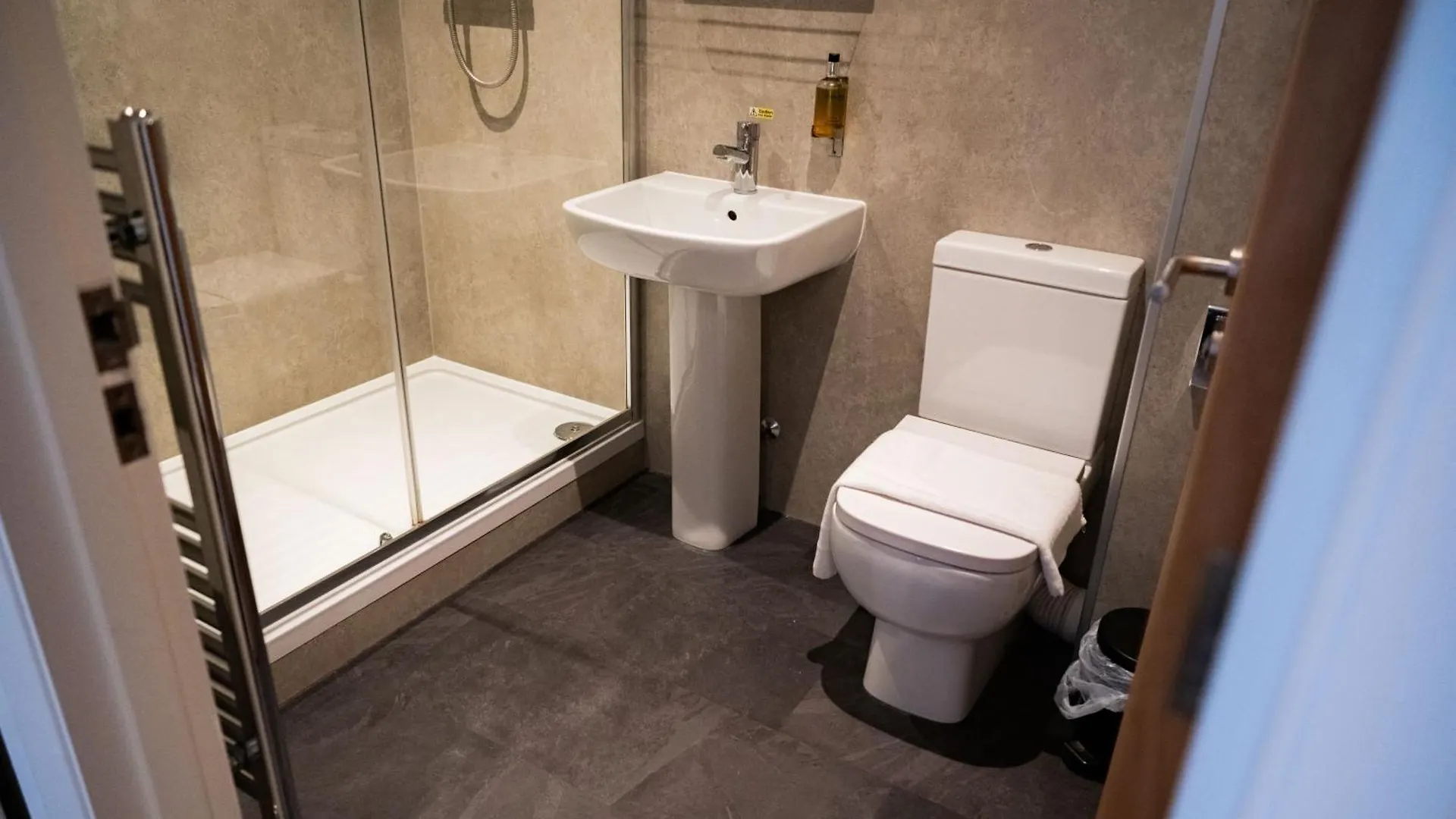 4 Best Central Hotels in North Pennines for Easy Exploration