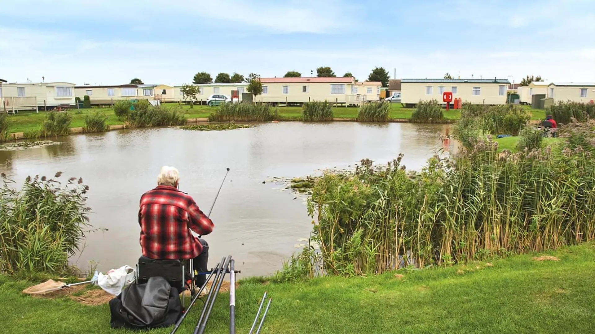 Where to Stay Near Seal Sanctuary: 4 Best Mablethorpe Hotels