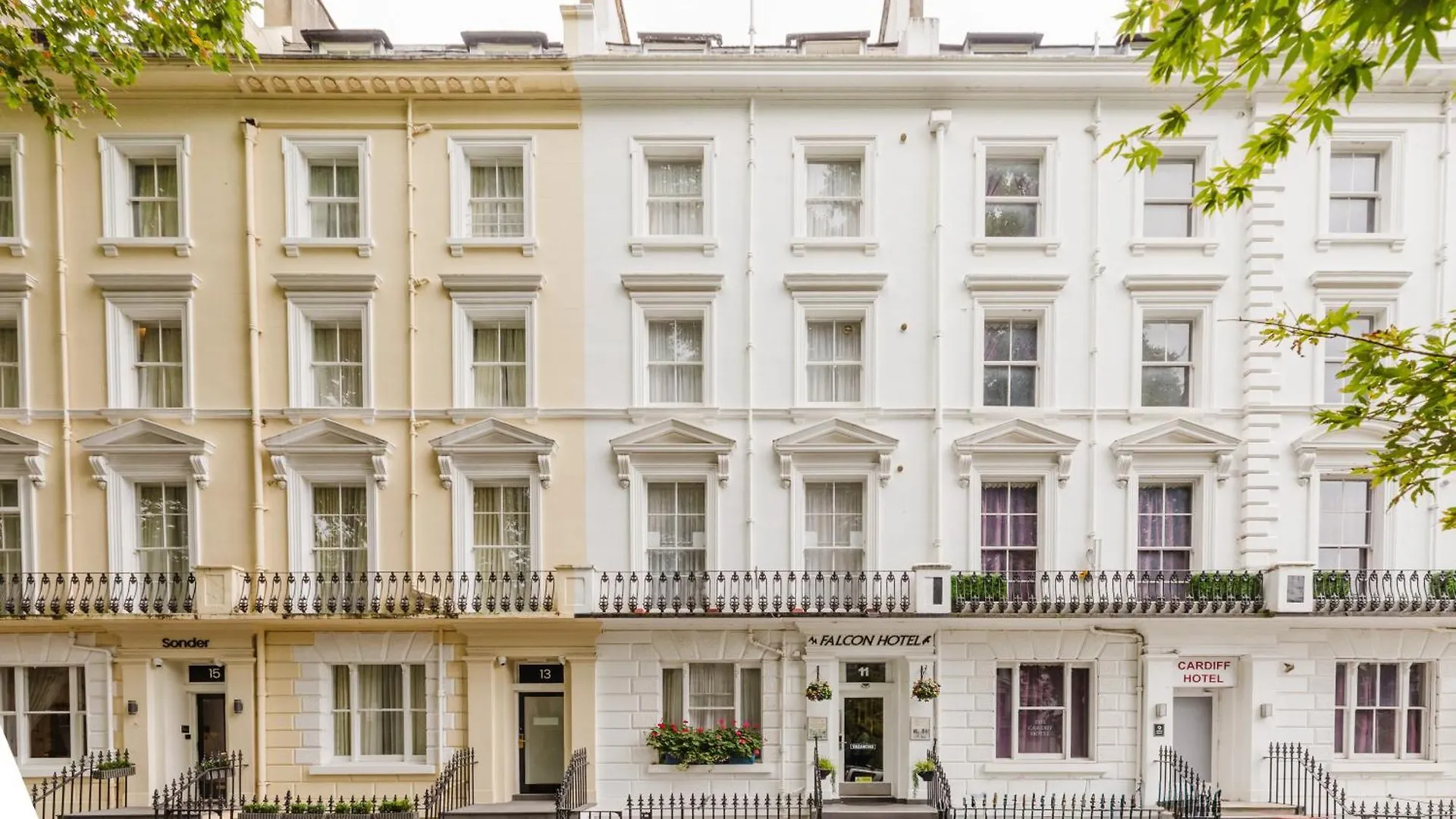 14 Best Budget Hotels in Westminster Borough, London
