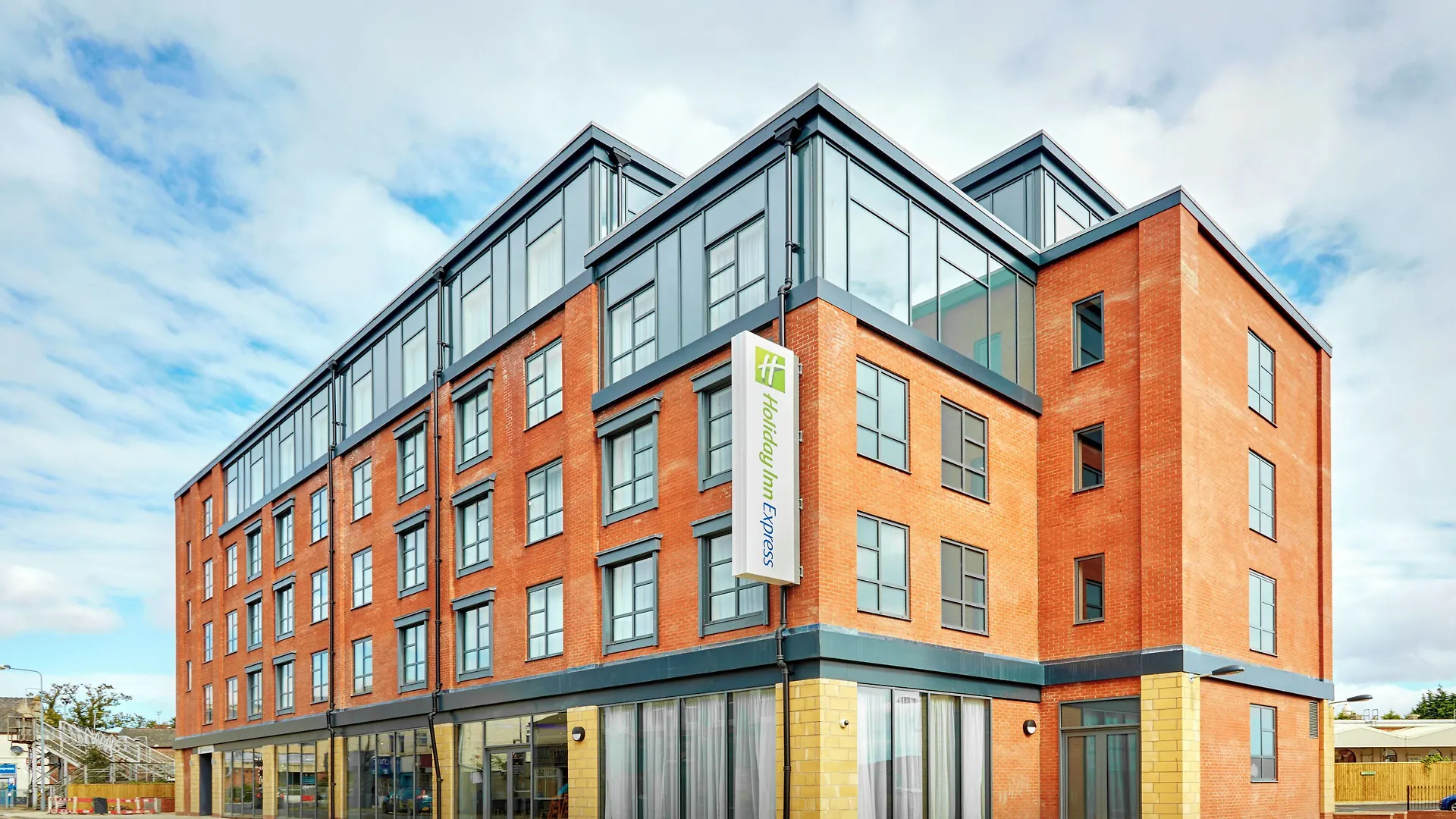 11 Smart 3-Star Hotels In Lincolnshire Worth Booking