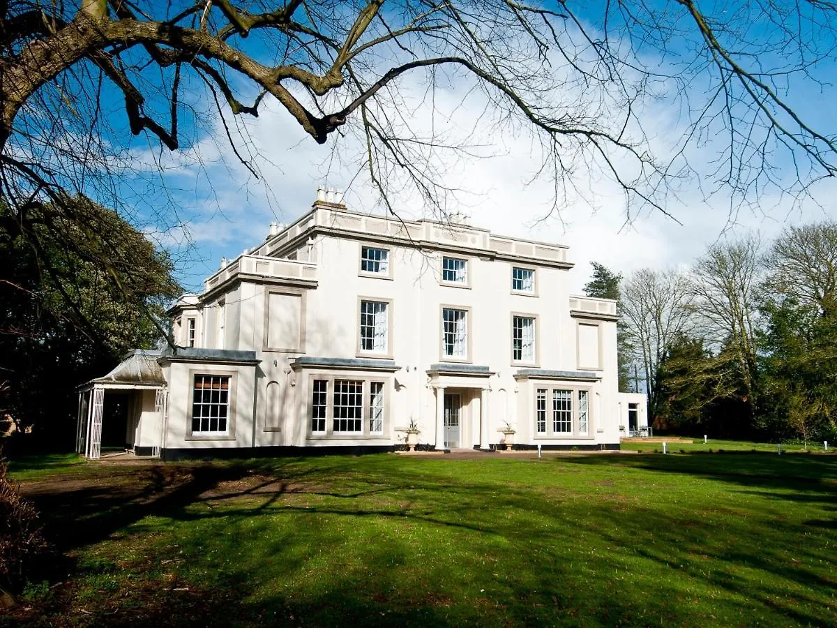 7 Smart YHA Hostels in England Worth Booking