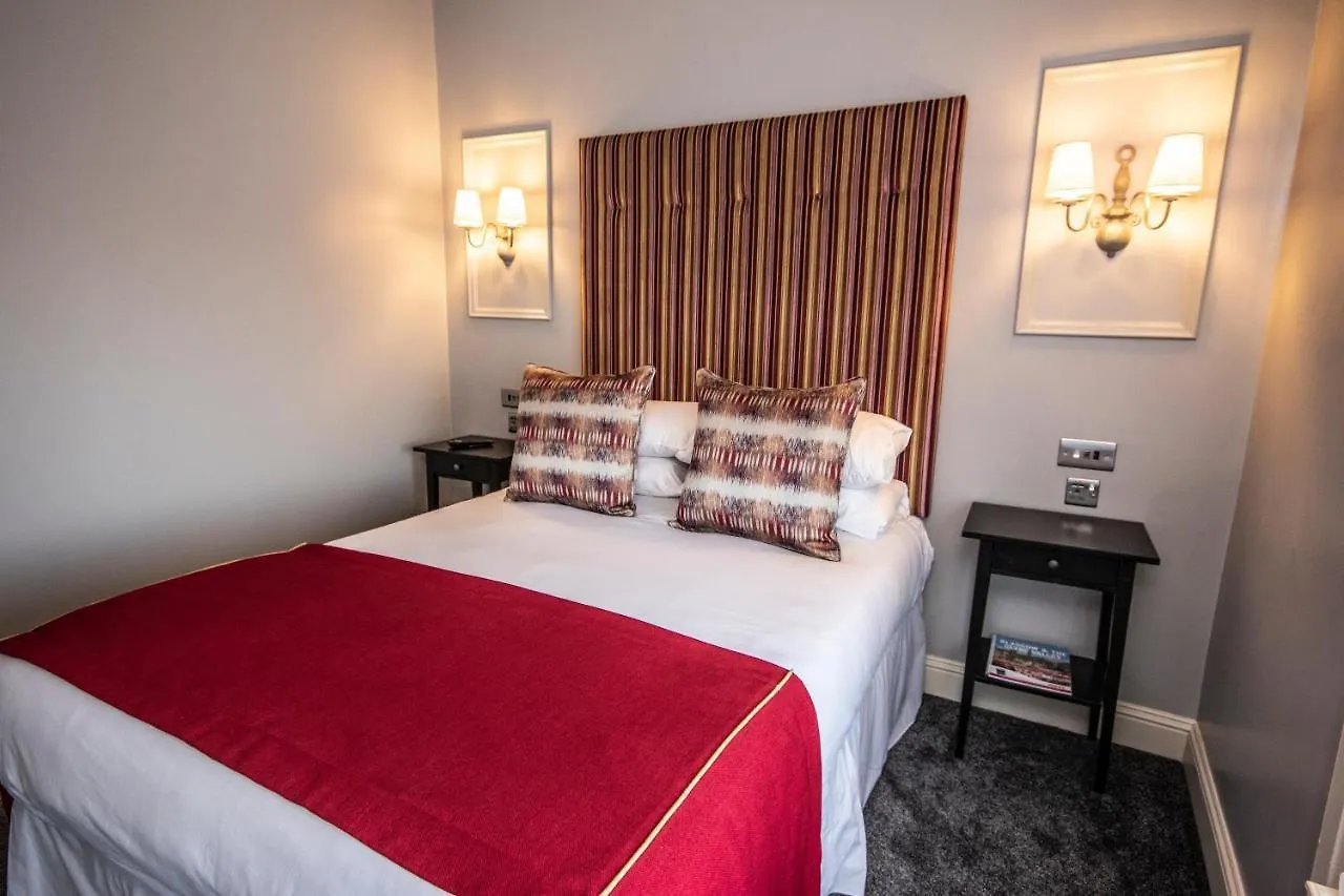 5 Strathclyde Hotels Where Staff Make the Difference