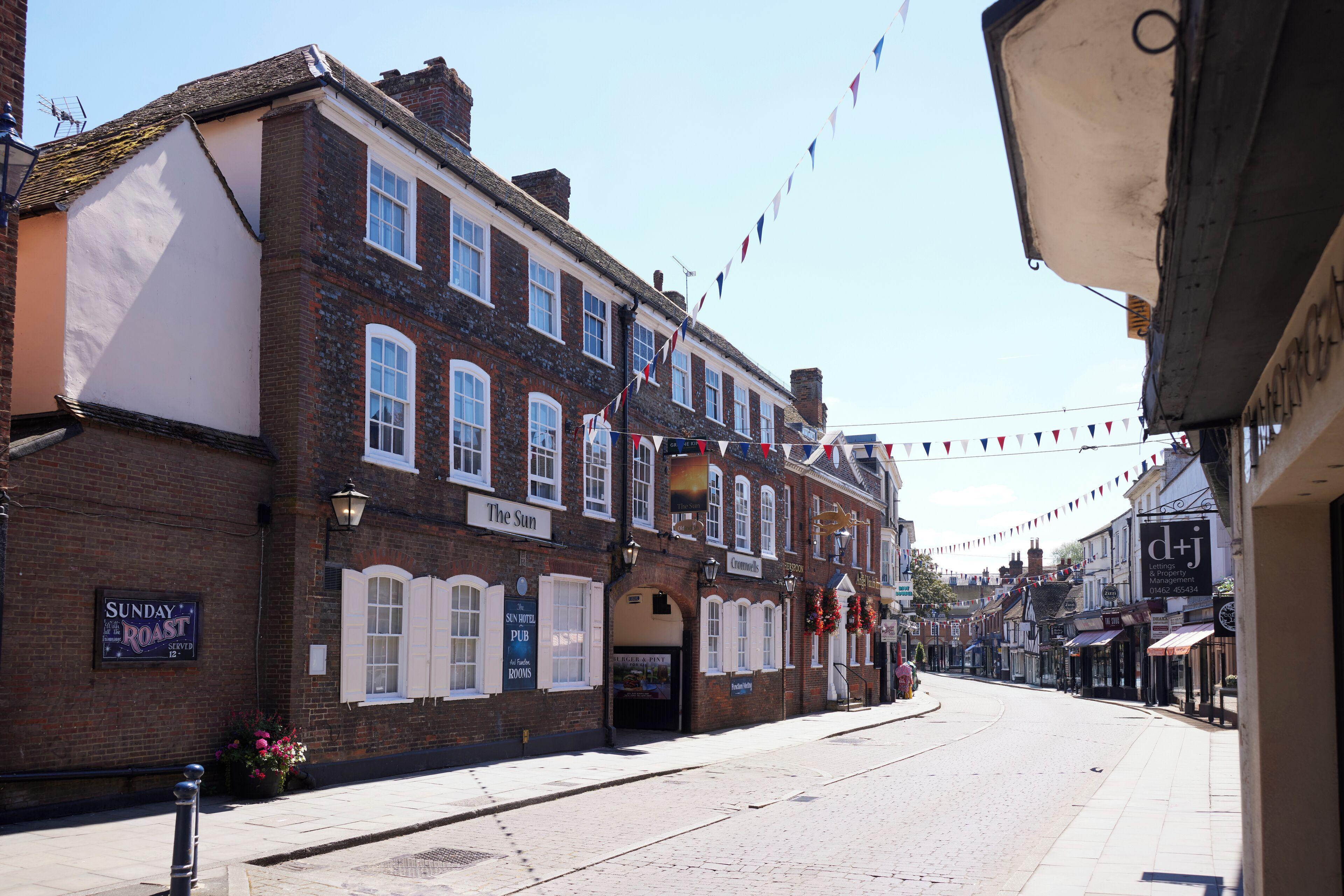 6 Family Hotels Near Rank Leisure Stevenage Worth Booking