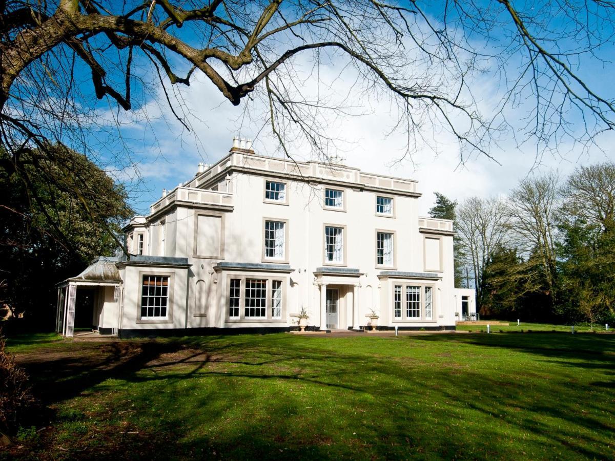 7 Smart YHA Hostels in England Worth Booking